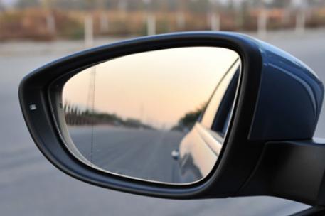汽车后视镜中可靠性能的检测