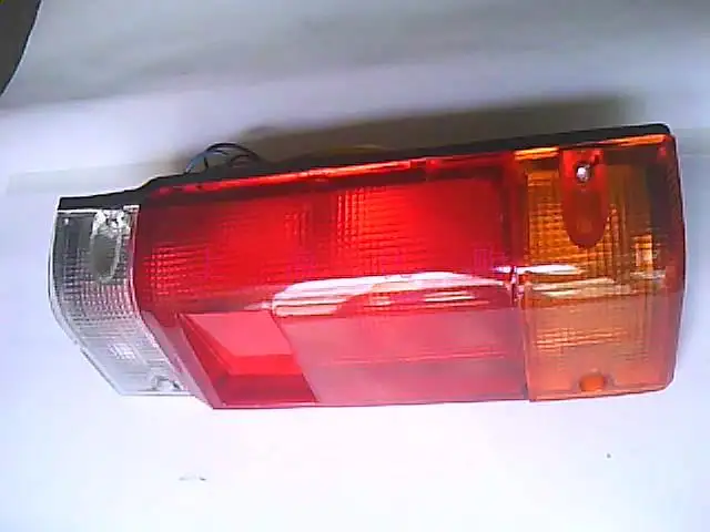汽车和挂车转向信号灯中电性能的检测
