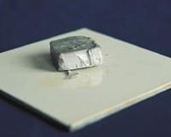 Alkali metal element